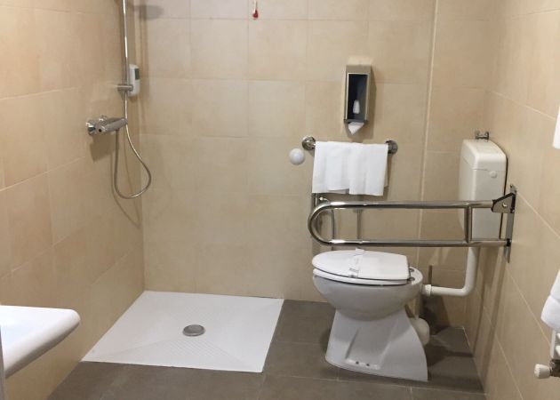 Hotel TESTANI - Camera Tripla con Accesso Disabili